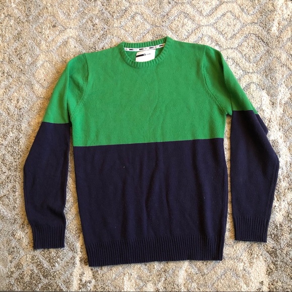 😍😍 DCODE Sweater - Picture 2 of 4